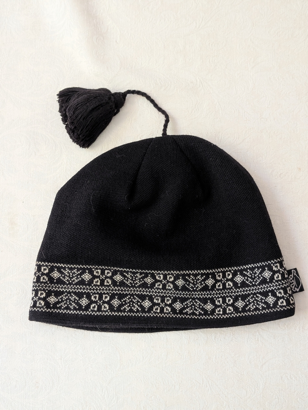 Merino wool knit beanie, Turtle Fur Nordic Fair Isle pattern